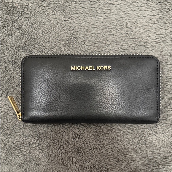 Michael Kors Black Leather Wallet with Gold Accents - Picture 1 of 9